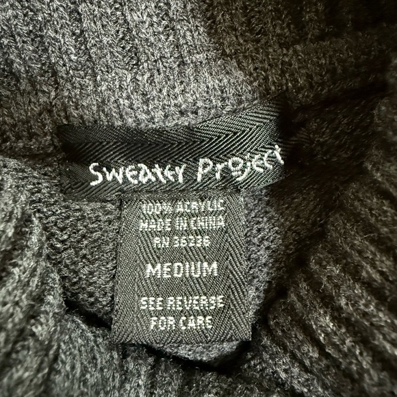 Sweater Project Gray and Pink Casual Turtleneck Dress - Picture 2 of 6